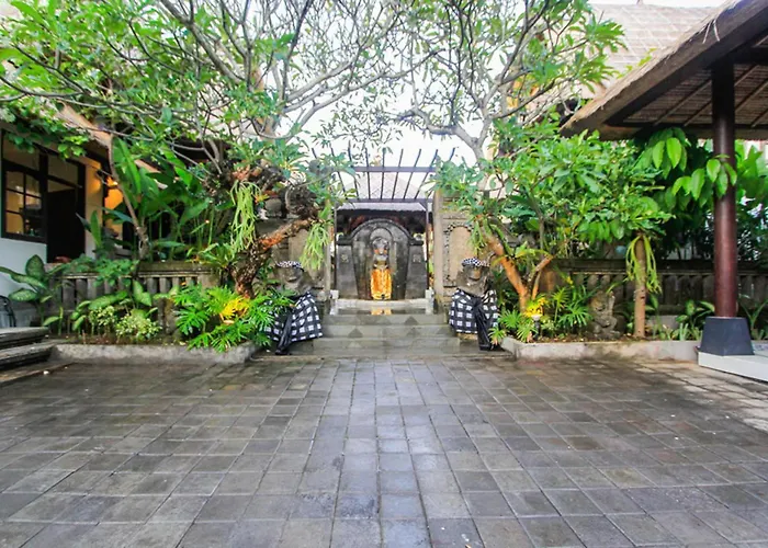 Radiant Jepun Villa Legian 